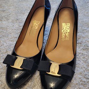 Salavtore Ferragamo Carla Patent Leather Pumps Size 9.5 (Like New)